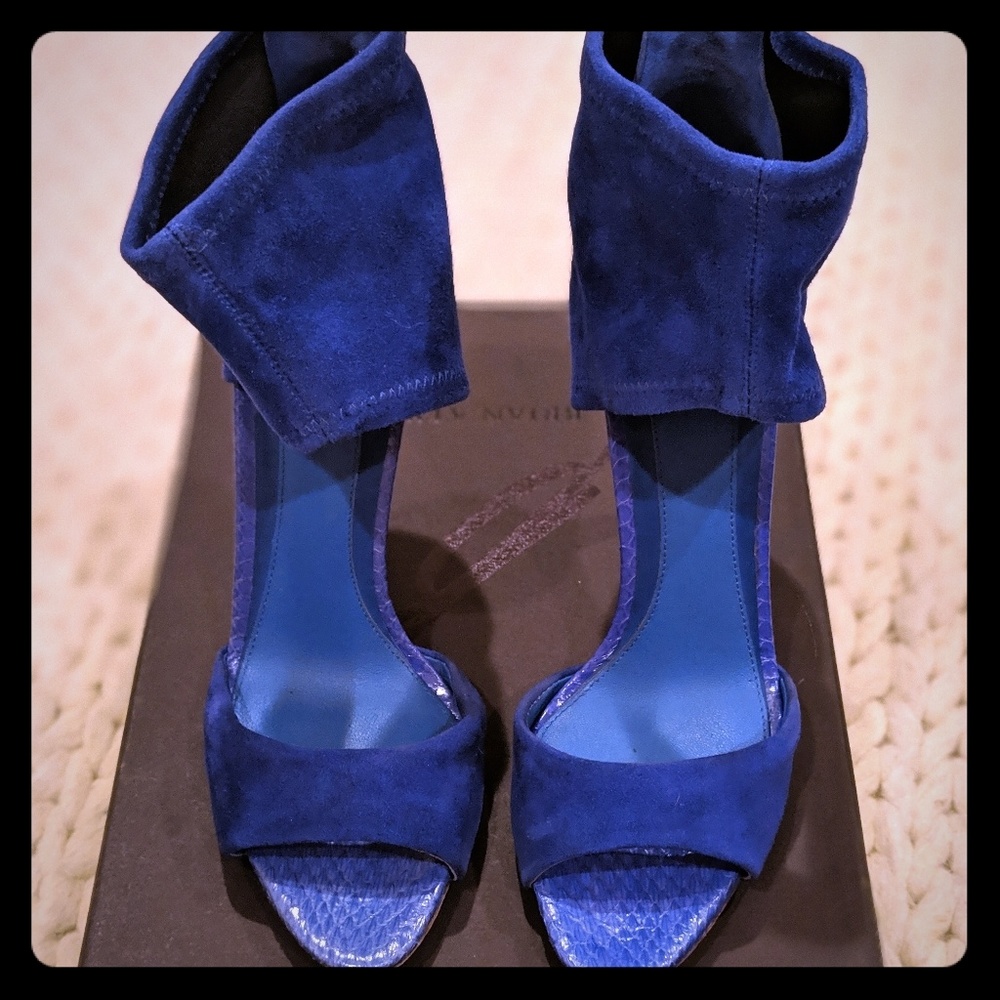 Brian Atwood open toe shoes